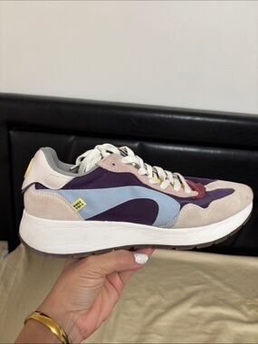 Women's Retro Runner Sneakers in Purple, Light Blue & Cream